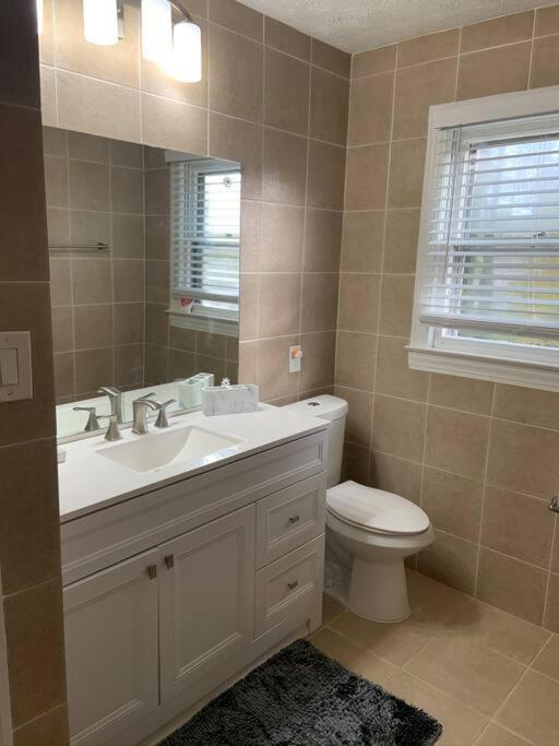 Renovated 3Bedroom 2.5Bath 2 Story House W/ Garage Lawrenceville Eksteriør billede