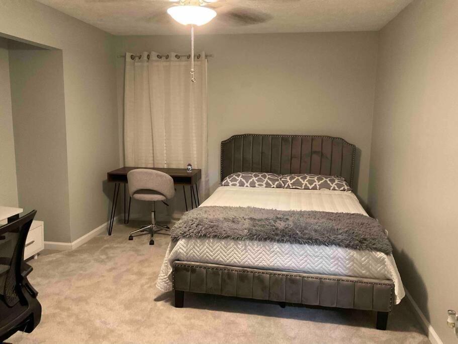 Renovated 3Bedroom 2.5Bath 2 Story House W/ Garage Lawrenceville Eksteriør billede