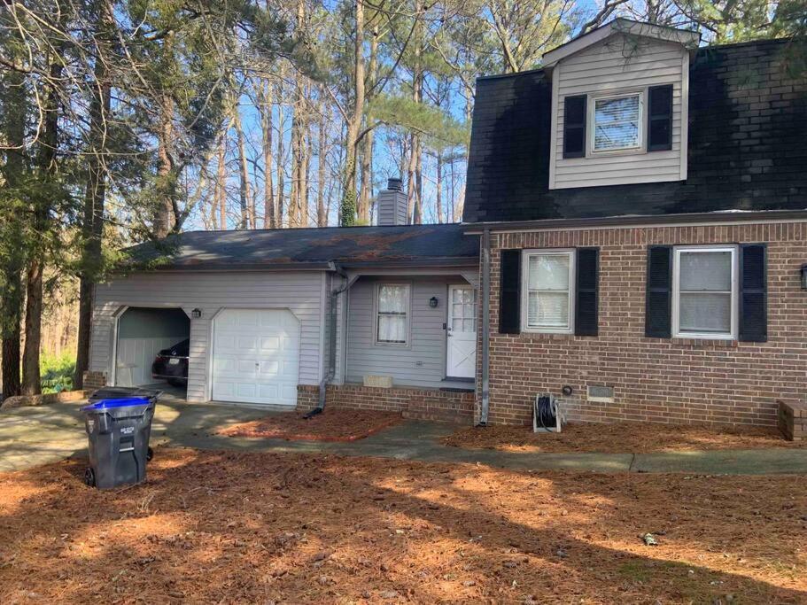 Renovated 3Bedroom 2.5Bath 2 Story House W/ Garage Lawrenceville Eksteriør billede